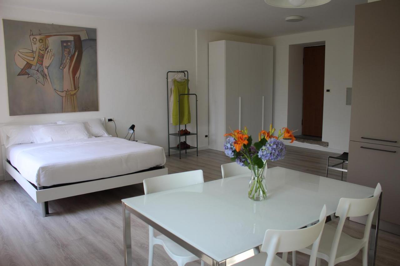 Le Campane Studio Apartment Bellagio Exterior photo
